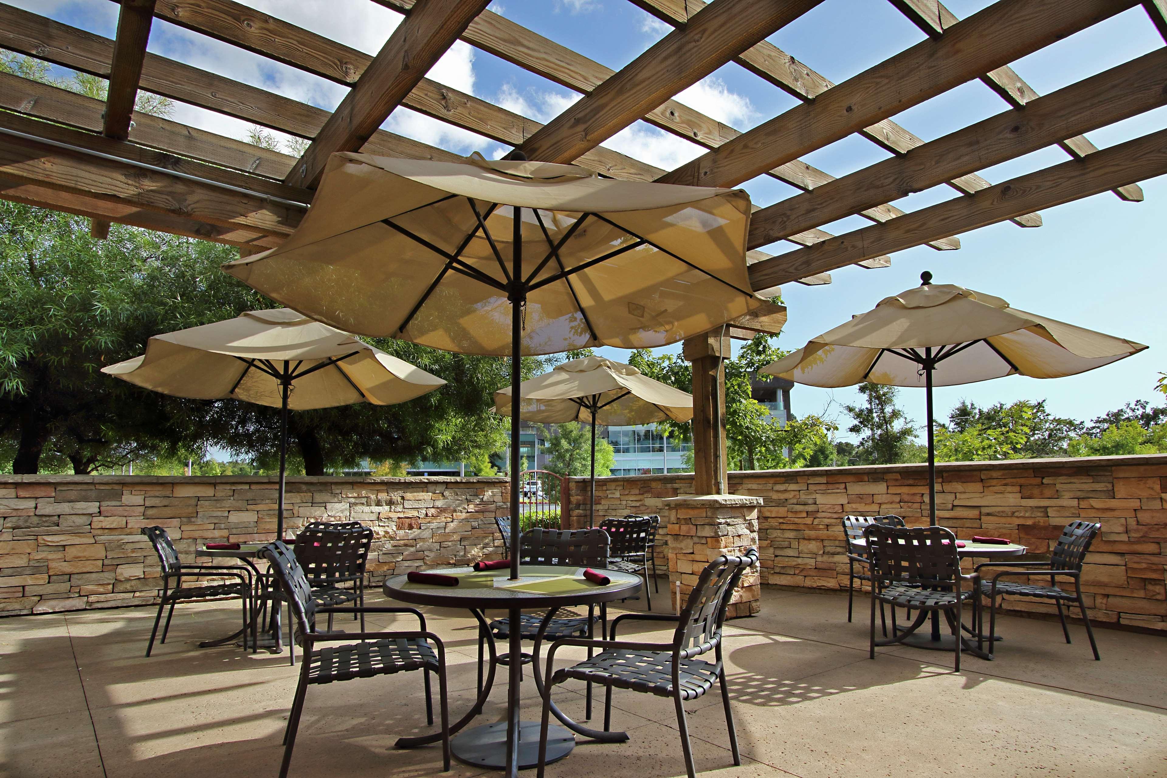 Hilton Garden Inn Sonoma County Airport Santa Rosa Bagian luar foto