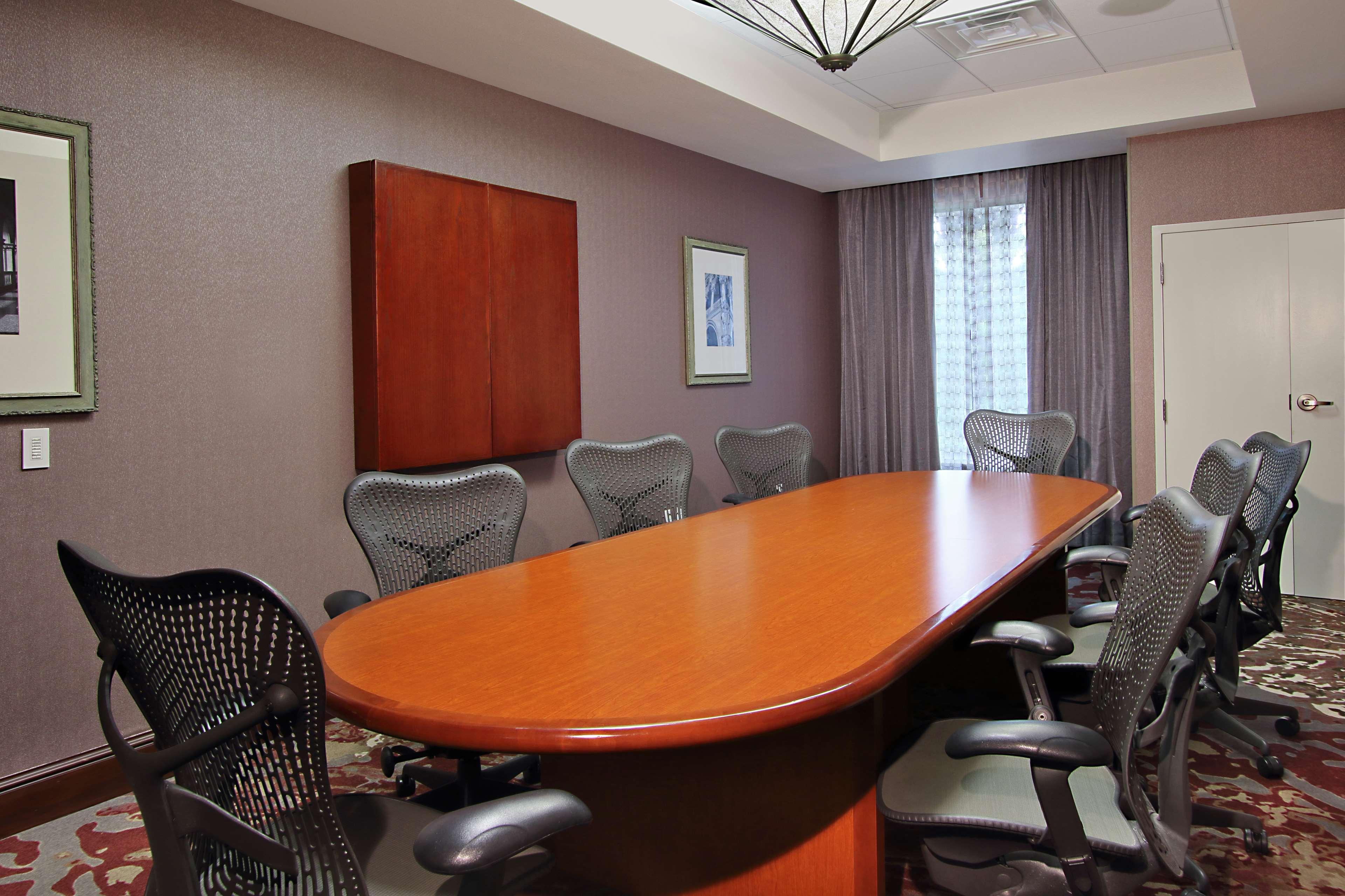 Hilton Garden Inn Sonoma County Airport Santa Rosa Bagian luar foto