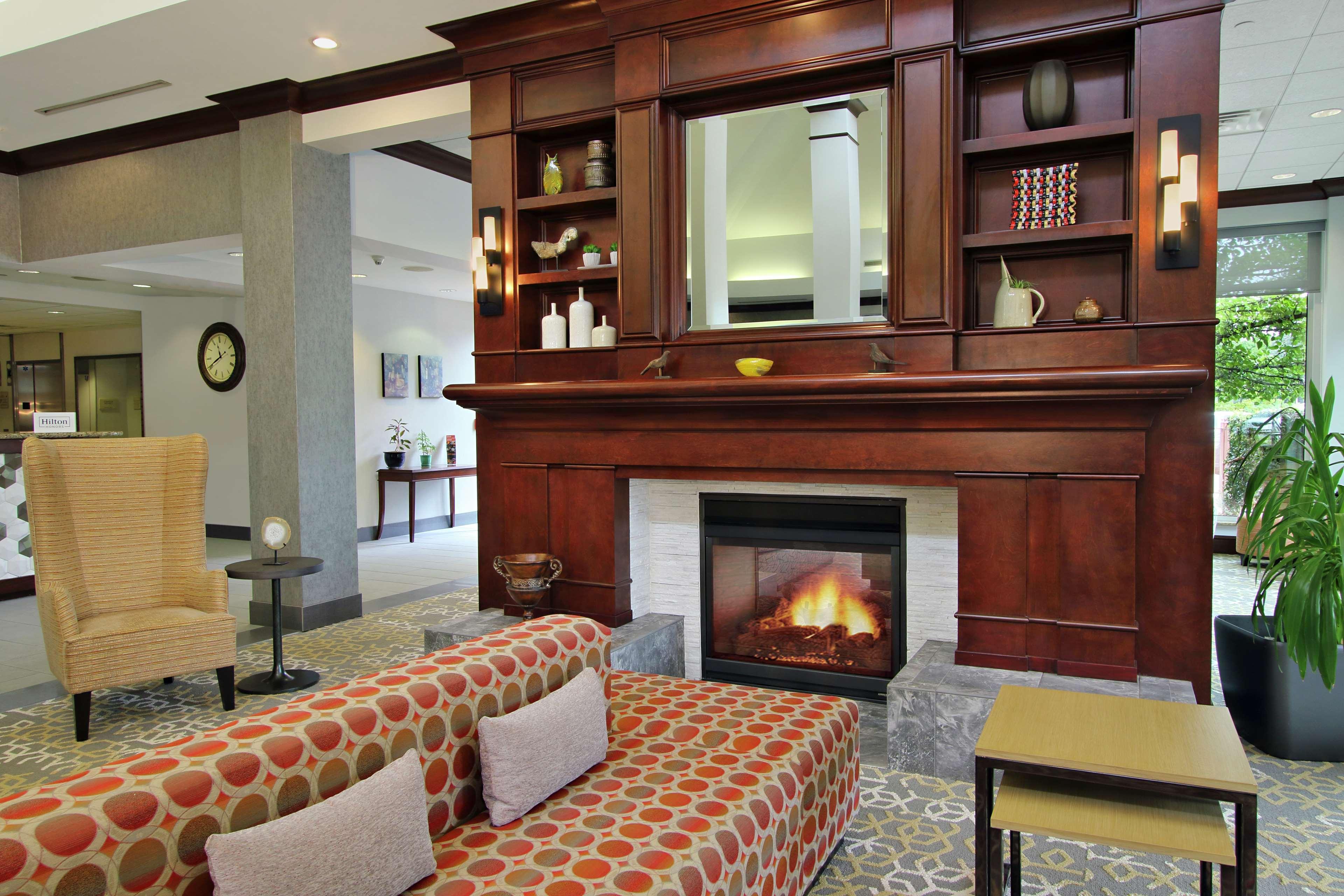 Hilton Garden Inn Sonoma County Airport Santa Rosa Bagian luar foto